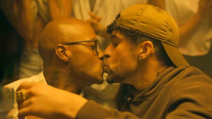 Szene mit Bad Bunny im Video Yonaguni