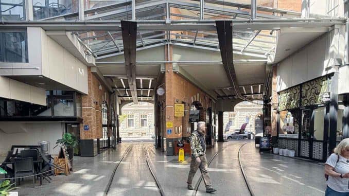 Straßenbahnhaltestelle in Neuseeland