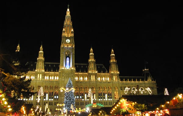 Wiener_Rathaus_Christkindlmarkt