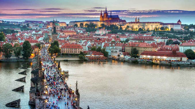 Prag Karlsbruecke Altstadt